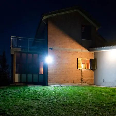 Vista Sibillini E Relax - Villa Amici * Verri